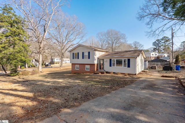 128 Buckey Court, Simpsonville, SC 29680