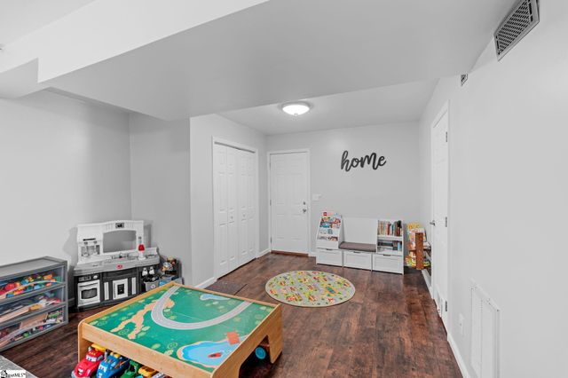 128 Buckey Court, Simpsonville, SC 29680