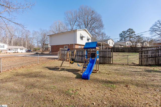 128 Buckey Court, Simpsonville, SC 29680