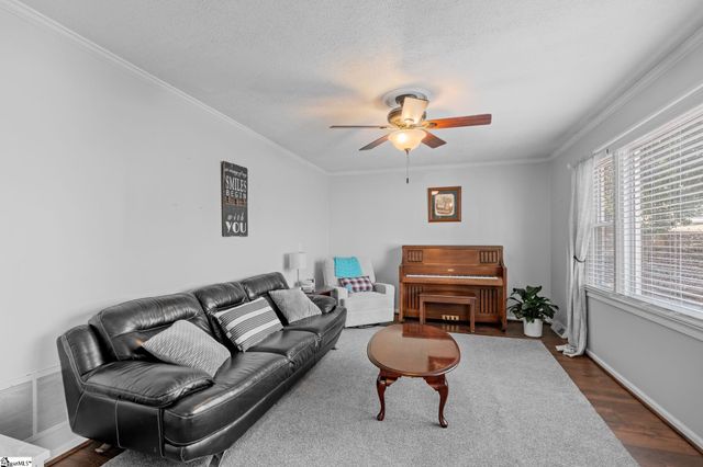 128 Buckey Court, Simpsonville, SC 29680