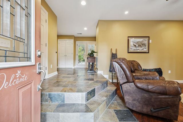 4451 Chandler Rd, Hermitage, TN 37076