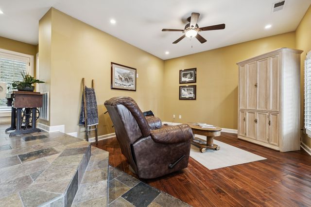 4451 Chandler Rd, Hermitage, TN 37076