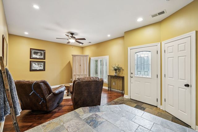 4451 Chandler Rd, Hermitage, TN 37076