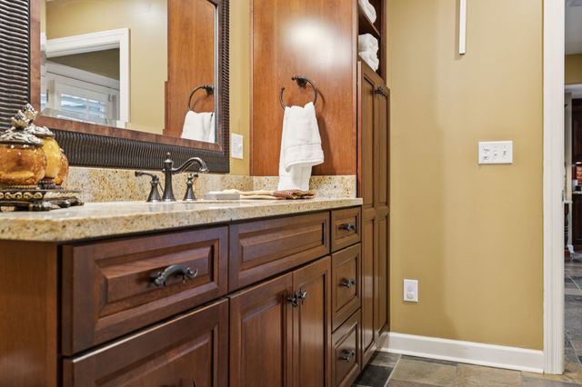 4451 Chandler Rd, Hermitage, TN 37076