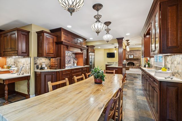 4451 Chandler Rd, Hermitage, TN 37076