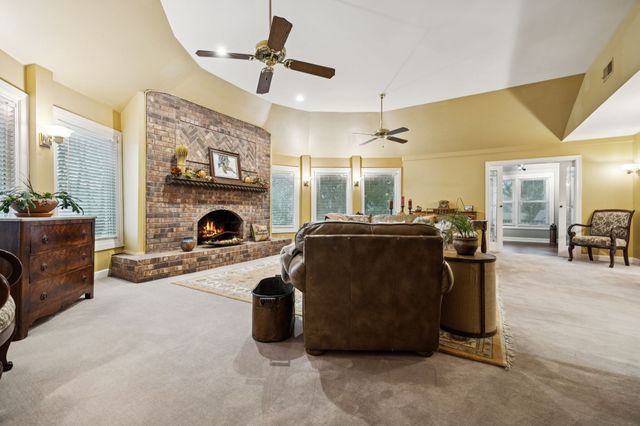 4451 Chandler Rd, Hermitage, TN 37076