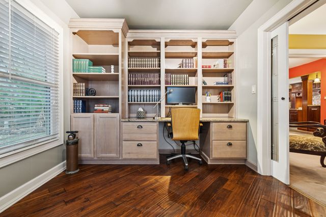 4451 Chandler Rd, Hermitage, TN 37076