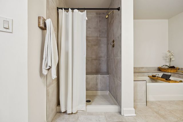 4451 Chandler Rd, Hermitage, TN 37076