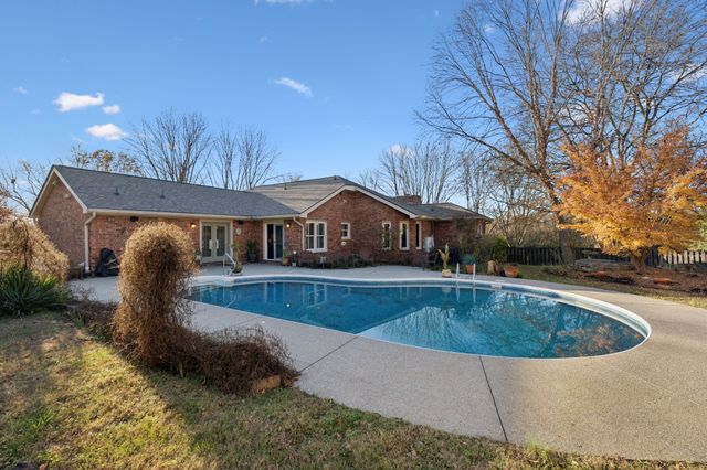 4451 Chandler Rd, Hermitage, TN 37076