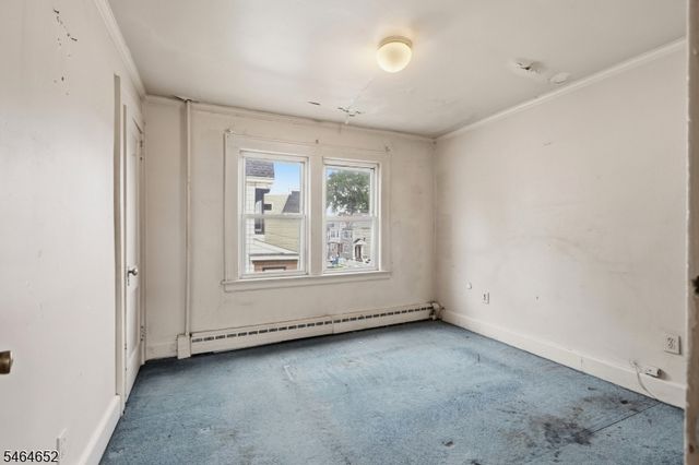 82 Berkshire Pl, Irvington Twp., NJ 07111
