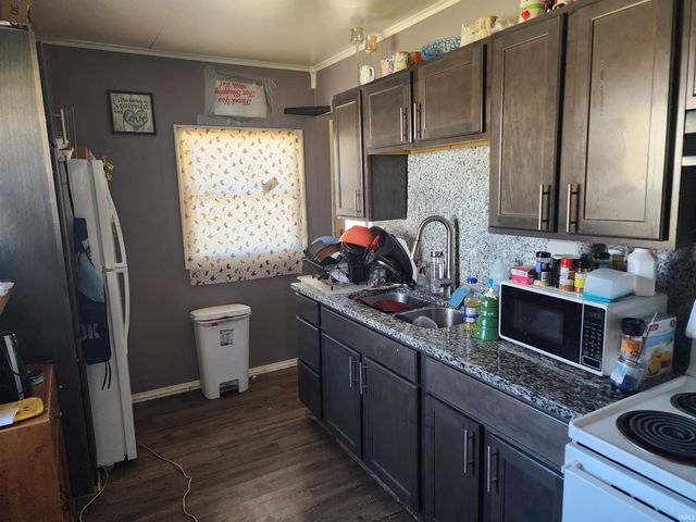 2706 Charlotte Avenue, Fort Wayne, IN 46805