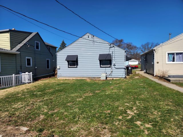 2706 Charlotte Avenue, Fort Wayne, IN 46805