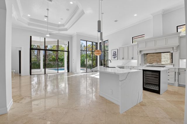 17921 Villa Club Way, Boca Raton, FL 33496