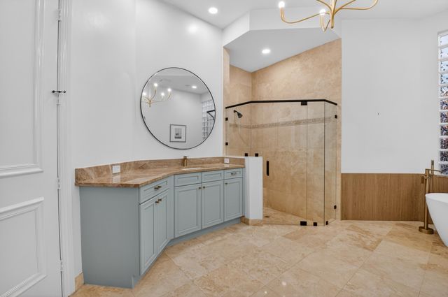 17921 Villa Club Way, Boca Raton, FL 33496