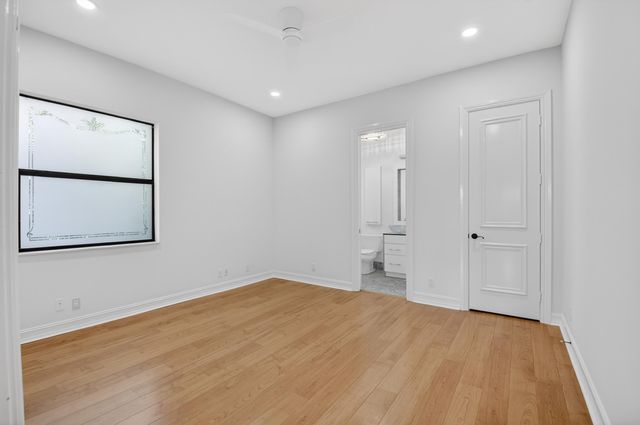 17921 Villa Club Way, Boca Raton, FL 33496