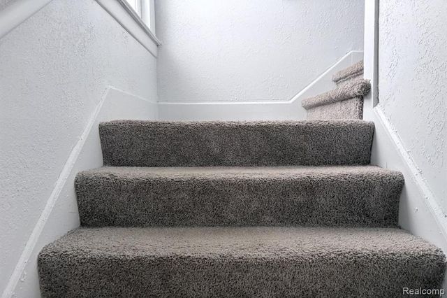 343 Elmhurst Street, Highland Park, MI 48203