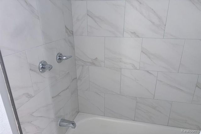 343 Elmhurst Street, Highland Park, MI 48203