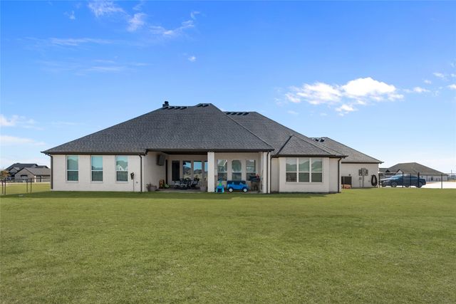 256 Agua Linda Drive, Godley, TX 76044