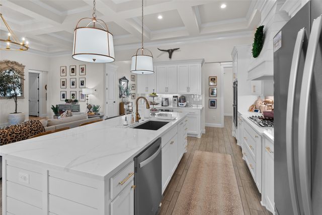 256 Agua Linda Drive, Godley, TX 76044