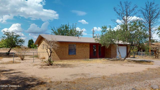 2665 La Luz Street, Las Cruces, NM 88007
