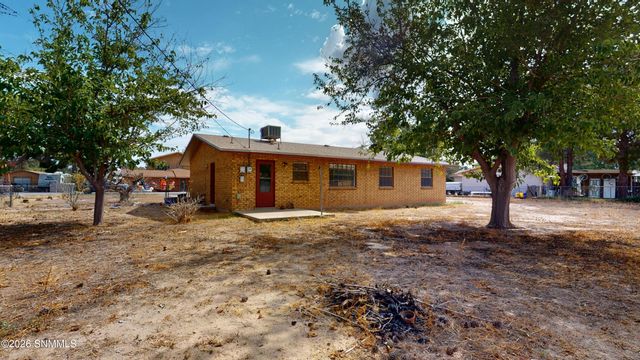 2665 La Luz Street, Las Cruces, NM 88007