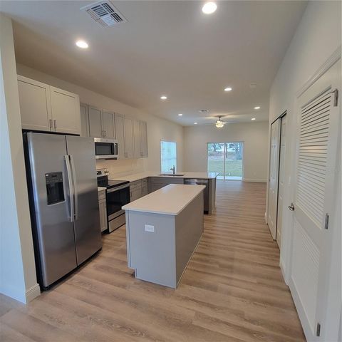 1293 DISSTON AVENUE, Clermont, FL 34711