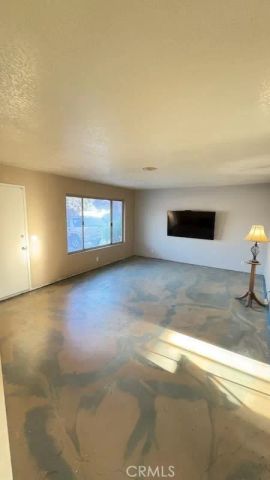 568 Kerilyn Lane, Hemet, CA 92544