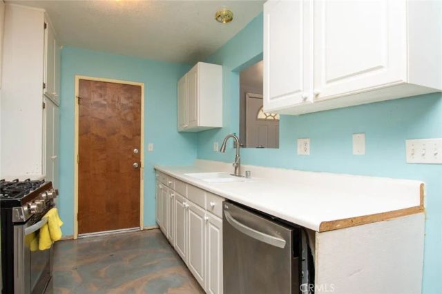 568 Kerilyn Lane, Hemet, CA 92544