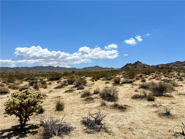 64100 Sullivan Road, Joshua Tree, CA 92252