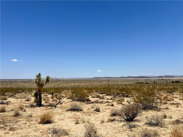 64100 Sullivan Road, Joshua Tree, CA 92252