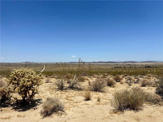 64100 Sullivan Road, Joshua Tree, CA 92252