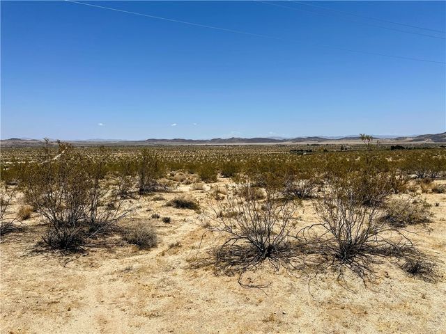 64100 Sullivan Road, Joshua Tree, CA 92252