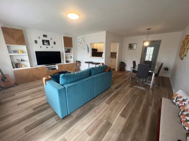 79 Dorset B, Boca Raton, FL 33434