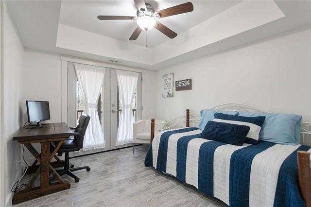 147 N Chestatee Point, Dawsonville, GA 30534