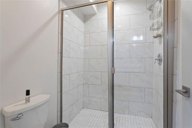 147 N Chestatee Point, Dawsonville, GA 30534