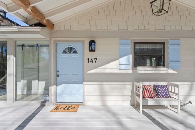 147 N Chestatee Point, Dawsonville, GA 30534