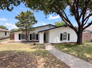 3111 Windsor Road, Carrollton, TX 75007