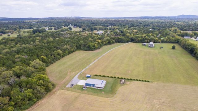 2569 Taylor Ln, Eagleville, TN 37060
