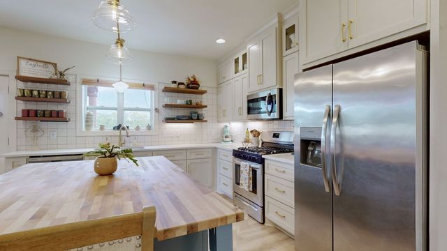 2569 Taylor Ln, Eagleville, TN 37060