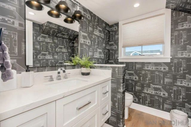 478 Orange Ave, Coronado, CA 92118