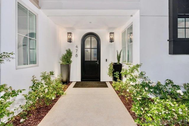 478 Orange Ave, Coronado, CA 92118