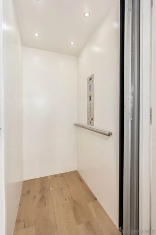 478 Orange Ave, Coronado, CA 92118