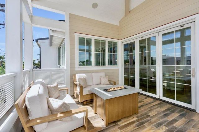 478 Orange Ave, Coronado, CA 92118