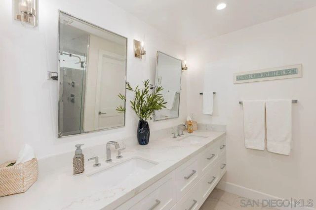 478 Orange Ave, Coronado, CA 92118