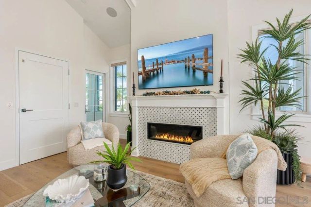 478 Orange Ave, Coronado, CA 92118