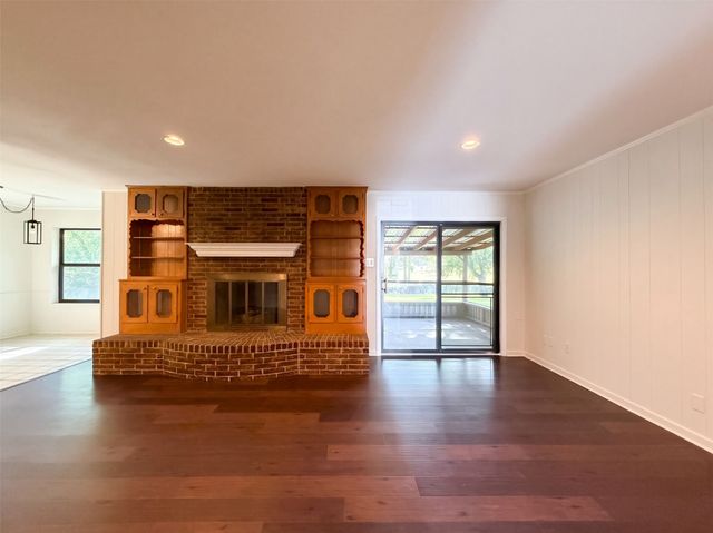 607 Turtle Creek Drive, Greenville, TX 75402