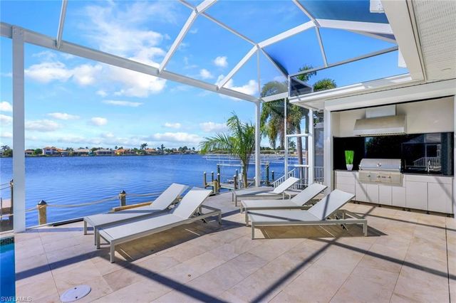 5020 Pelican BLVD, Cape Coral, FL 33914