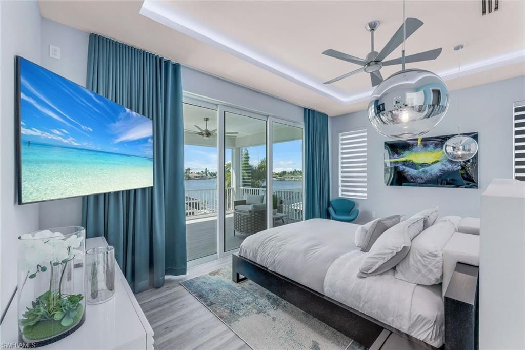 Image 30 of property listing at 5020 Pelican BLVD, Cape Coral, FL 33914
