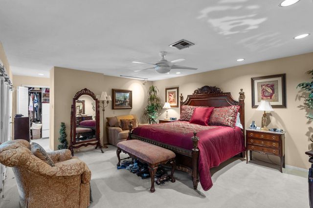 7510 W Briar Rose Drive, Houston, TX 77063
