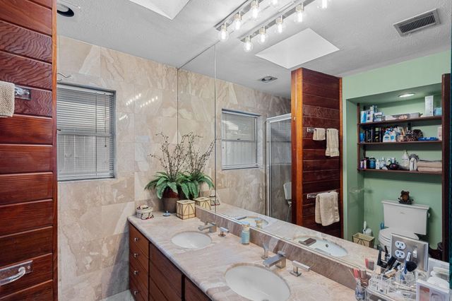 7510 W Briar Rose Drive, Houston, TX 77063